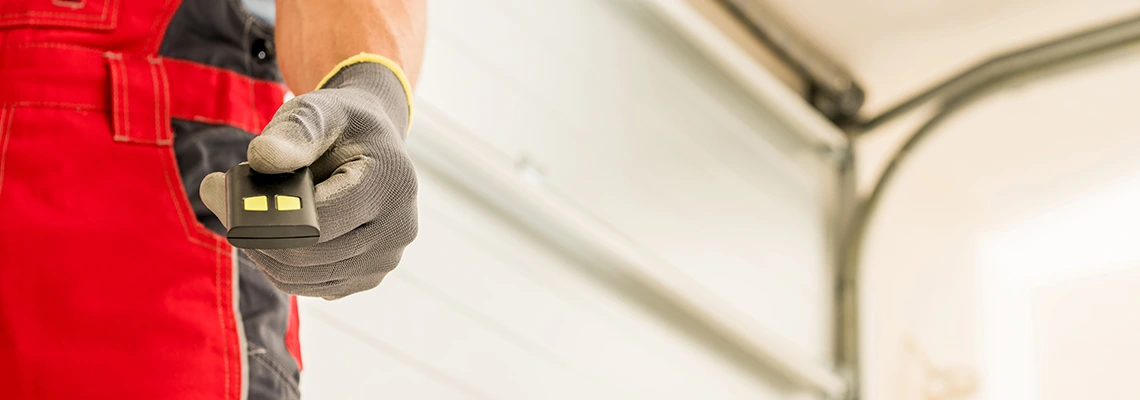 Custom Garage Doors Opener Repair and Installation in Palm Bay, Florida
